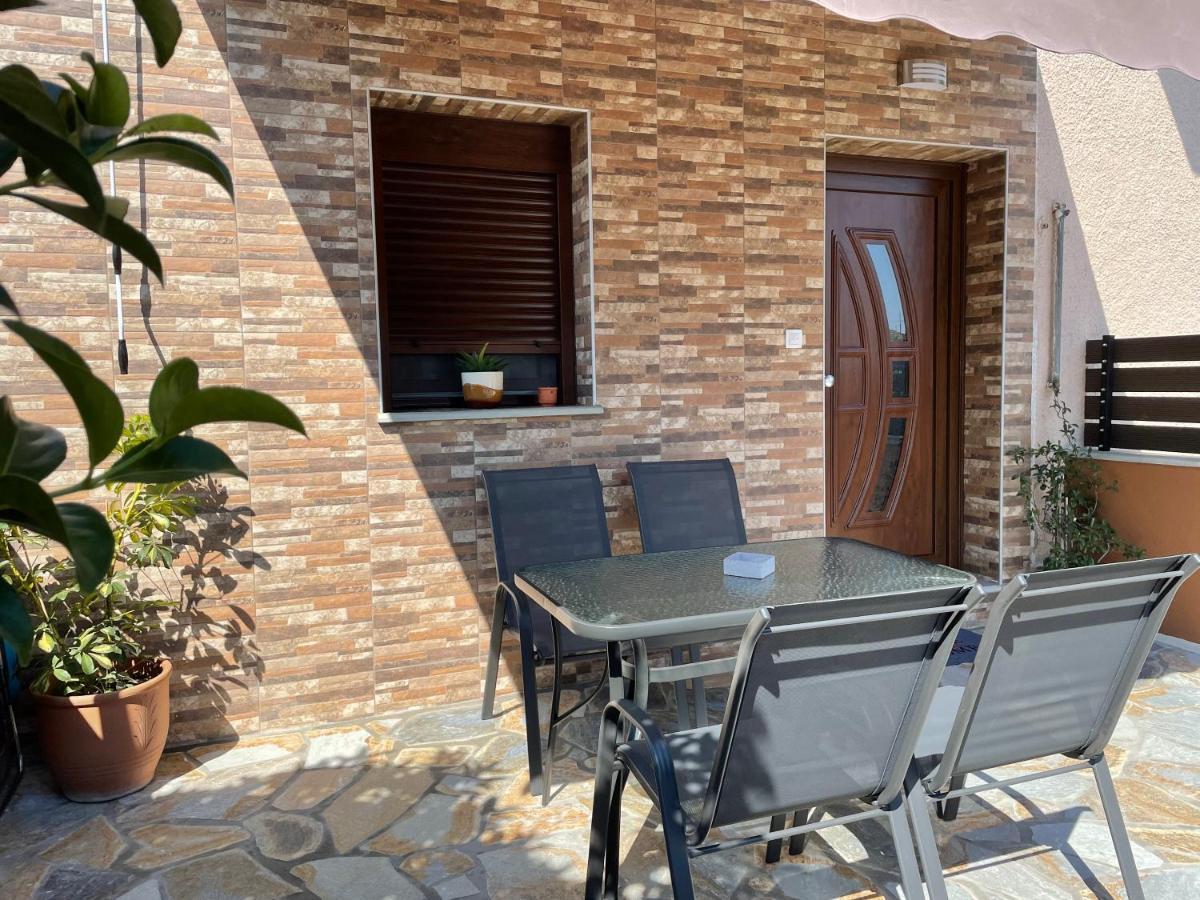 Felicia'S House Villa Agria Exterior foto